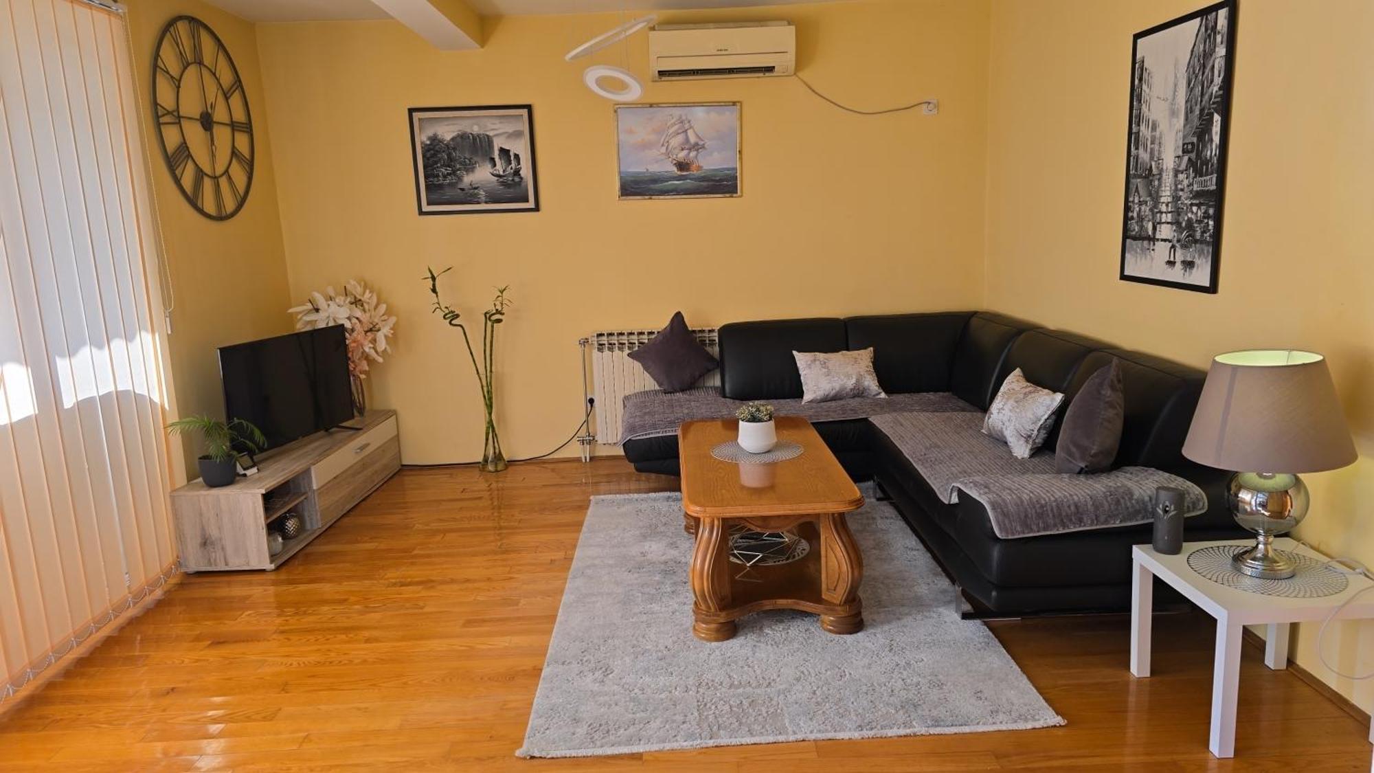 Family Apartment-Dilorena Bar Exteriér fotografie